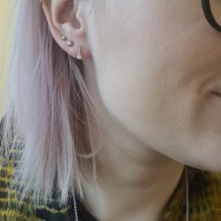 8 kt. Guld restikker